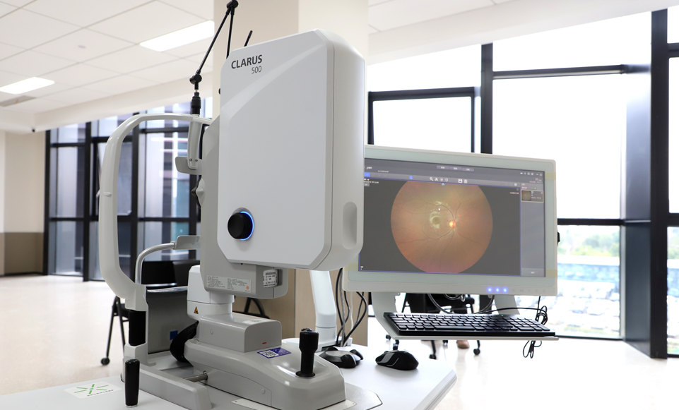 蔡司CLARUS500超广角眼底照相